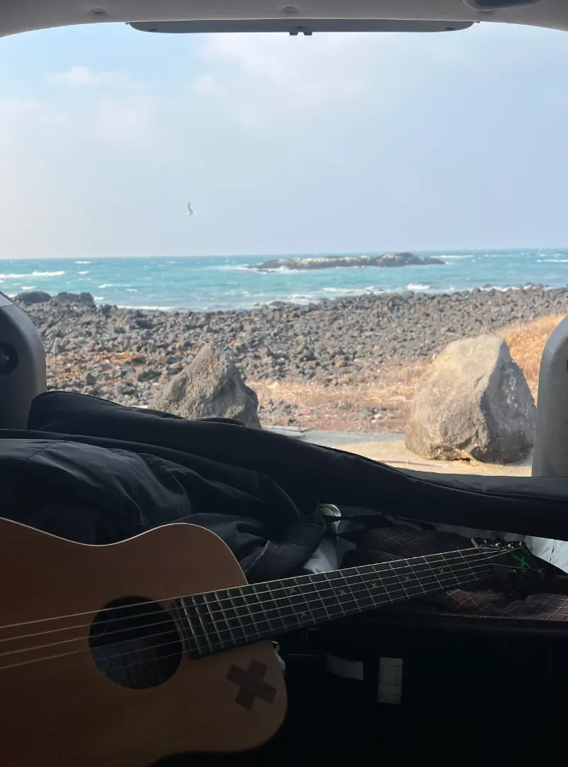 오저여_리틀 마틴.webp